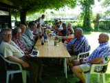 DSC01231  langbordet godt med folk