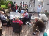 DSC05407  frokost hos Erling og Minna..nu er solen lidt fremme