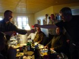 DSC06159  men Johns Paw var stor sutte favorit og i matching uden reel konkurrence fra Tessa eller Happy.. så Paw får sutten. Super dag, tak for alt - selv om Happy nyttede lejligheden at 'lømle den af'