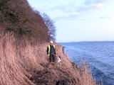 IMG 0850  John fra HOJ..  kunne huske han havde ES..nu har han ny /Paw der også skal trænes op..J er tålmodig nok at tage uerfaren fører og uopdragen  'lømmel' af hund med på slæb.. Århus bugten efterår 2011.