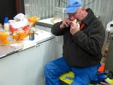 IMG 2827  O även jätter äter med