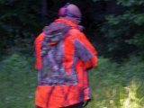 IMGP1804  hen til skovkanten og derinde er det rigig mørkt..Henke holder os til bage hvis det skulle knage og brage derinde ..hund ind alene først