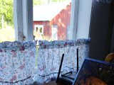 DSC01466  trådlød modem op .. så der komems i kontakt via email etc